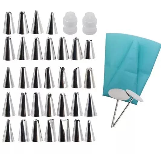 ECT 1790 37pcs tips, coupler, flower makers and icing bag