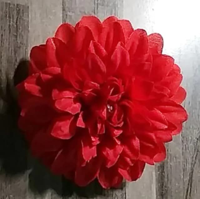 ECT 1813 10cm Red dahlia flower