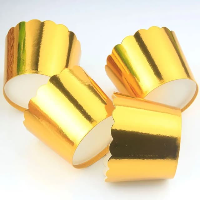 ECT 1857 Gold cupcake cups 50pcs (small)