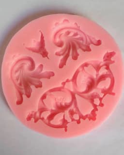 ECT 1995 Scroll baroque mold thumbnail 1