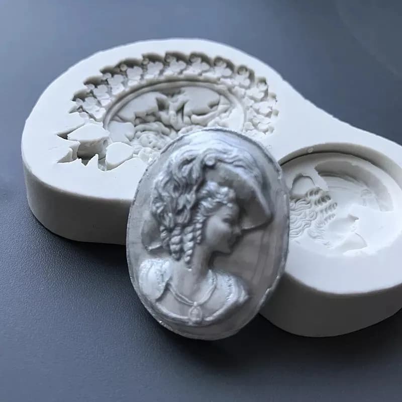ECT 2051 Jewelry Pendant Silicone Mold image 1
