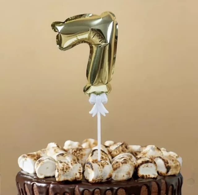 ECT 2082 Foil Cake Balloon #7