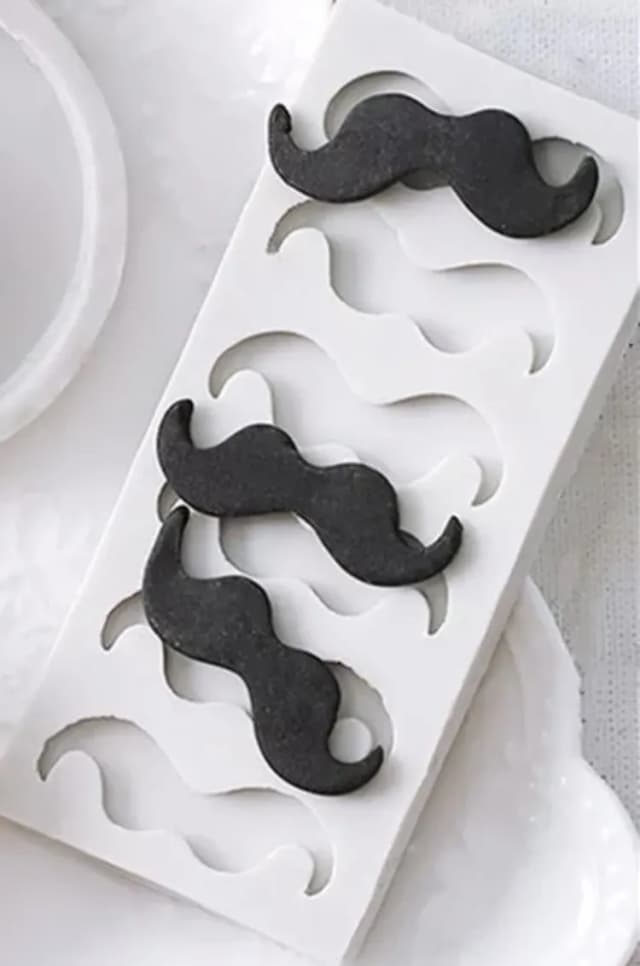 ECT 2201 Mustache silicone mold