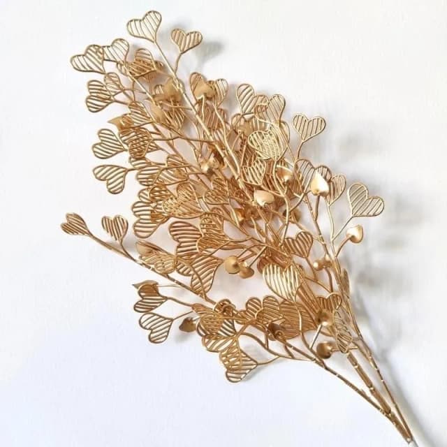 ECT 2706 Gold Heart leaves