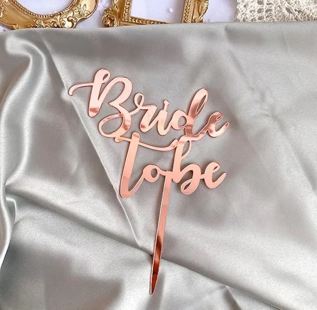 ECT 3066 Champagne bride to be topper
