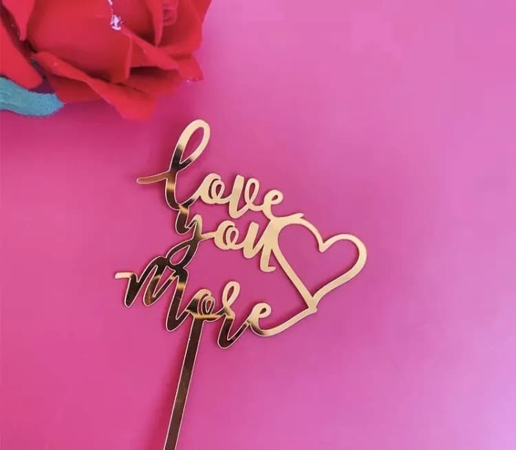 ECT 3075 Love you more topper image 1