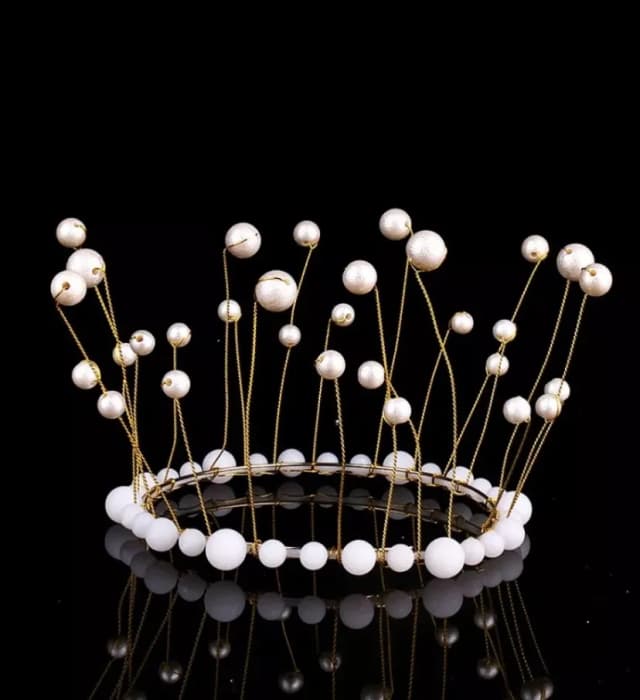 ECT 4116 Pearl Tiara crown topper